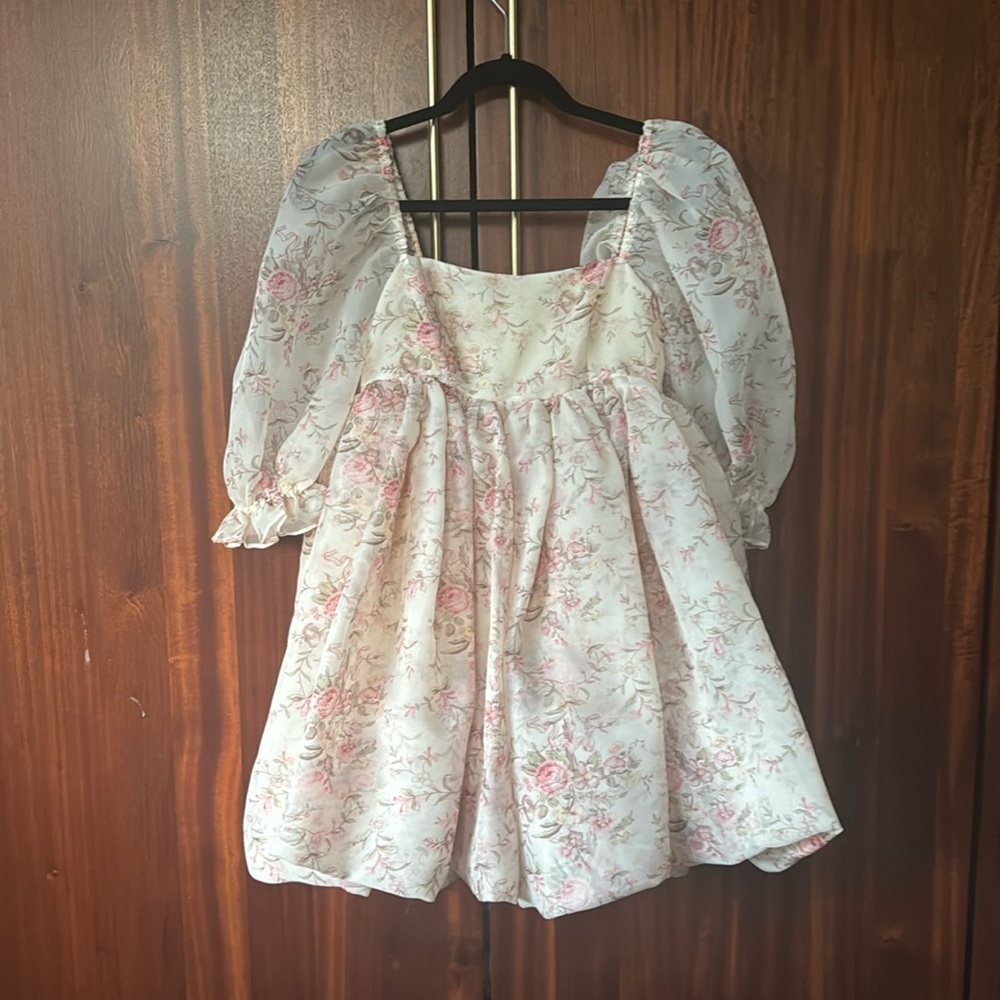 Selkie puff dress XS  sold out online
